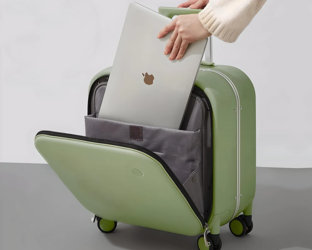 carry on roller suitcase